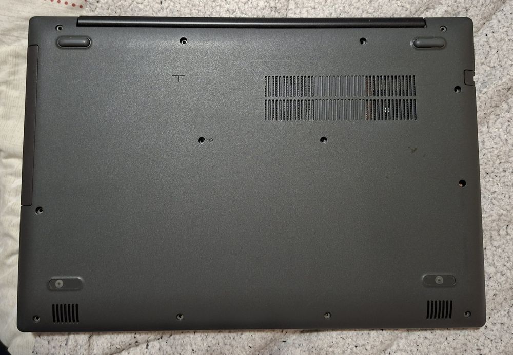 Лаптоп Lenovo ideapad 330 цял за части