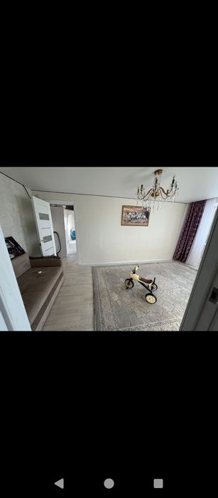 Продам 2х комнатный квартира