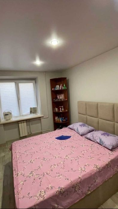 Продаётся 2-комнатная квартира  ул. Бажова, 343/3