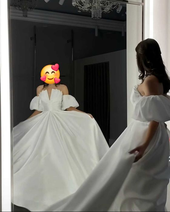 Vand rochie mireasa