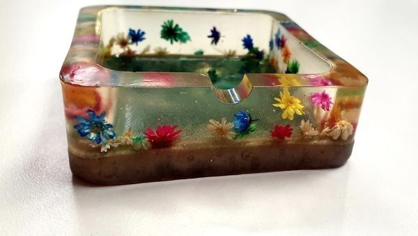 Пепелник от епоксидна смола