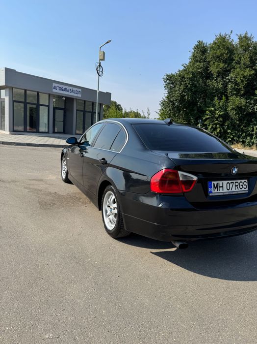 Vând BMW E90 320D m47 163