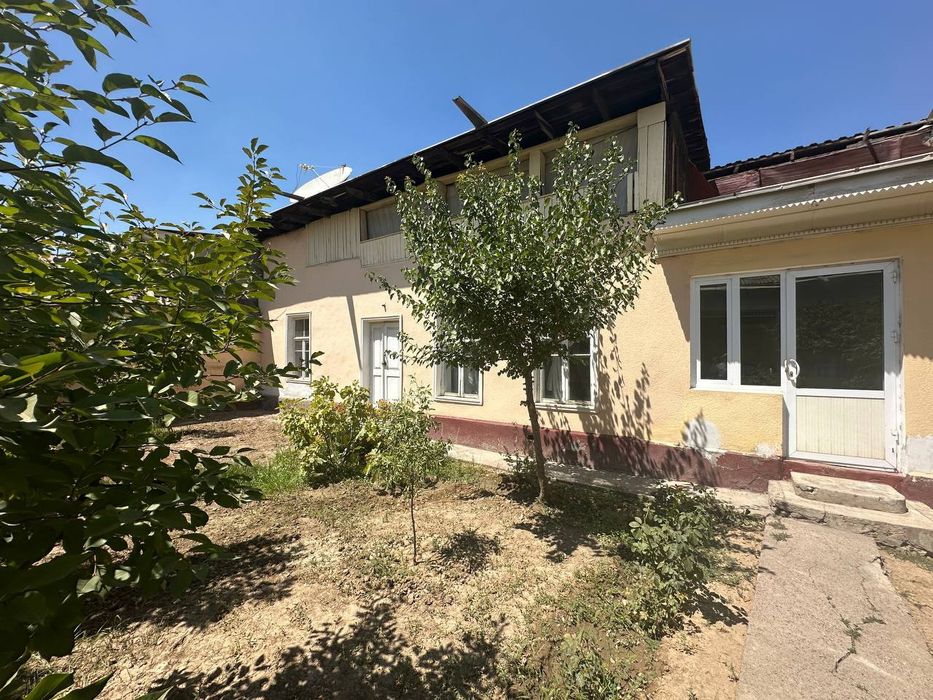 Продаётся свой дом в массиве Янгиабад