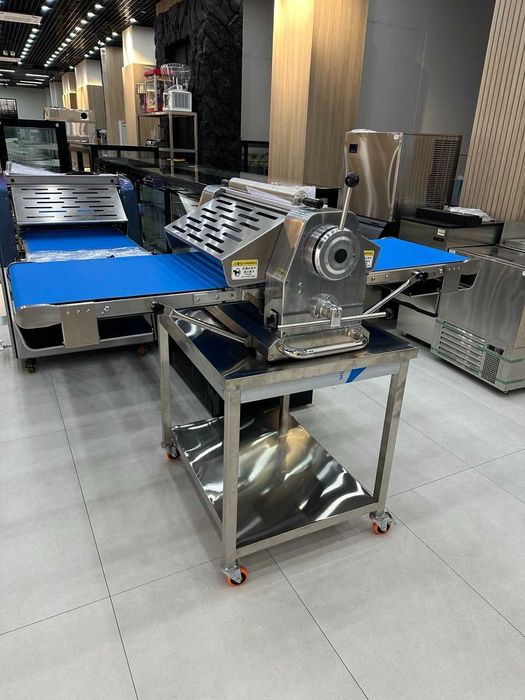 Профессиональная тестораскатка