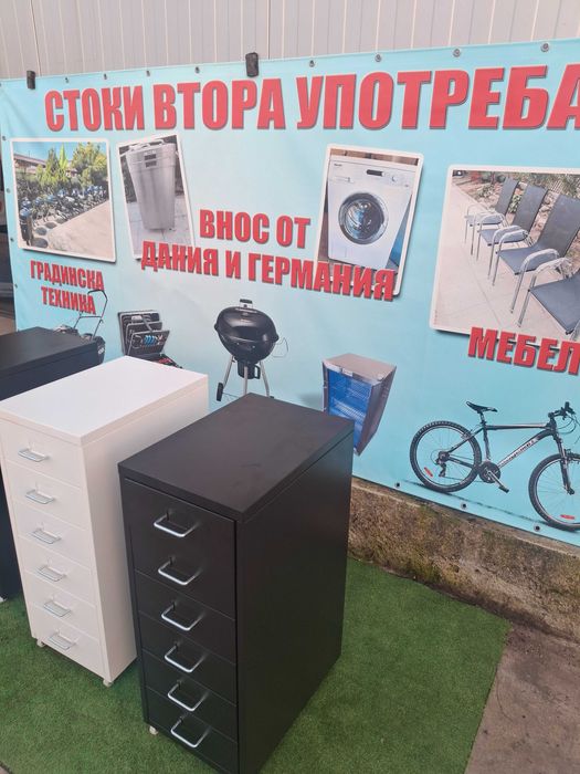 Метални шкафчета за инструменти