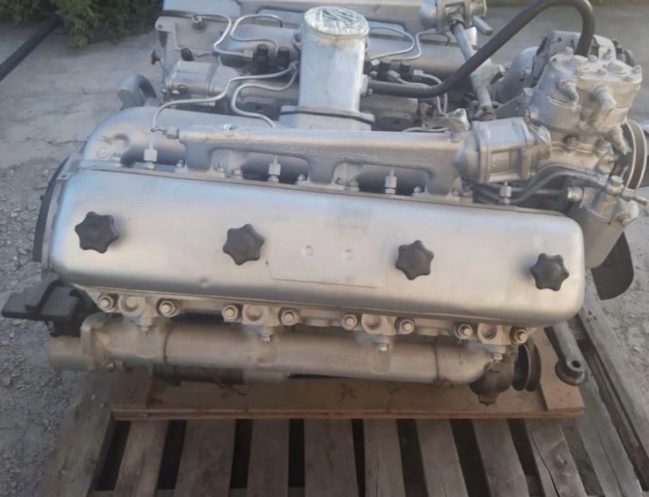 Двигатель на автомашину Урал, Краз, Маз, К-700,.