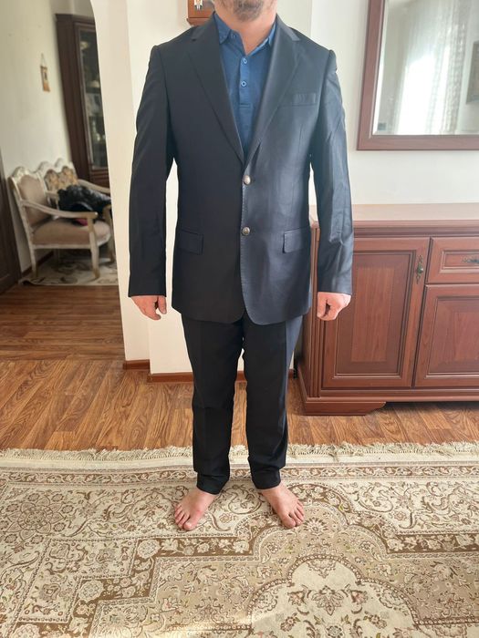 Б/у костюмы хорошего качества