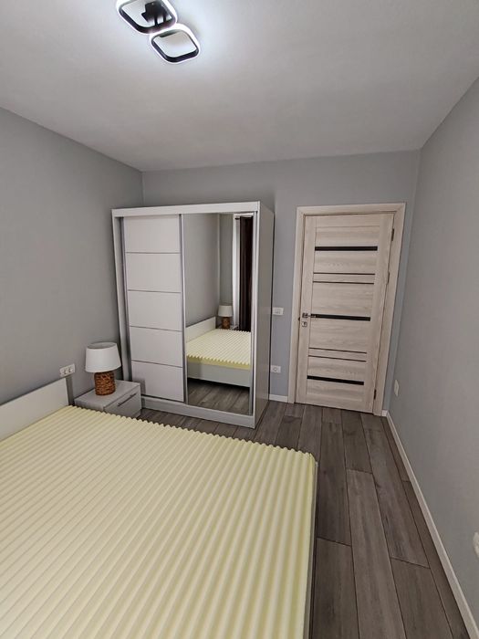 Inchiriez Apartament  modern, 2 camere, zona Vlaicu-Lebada