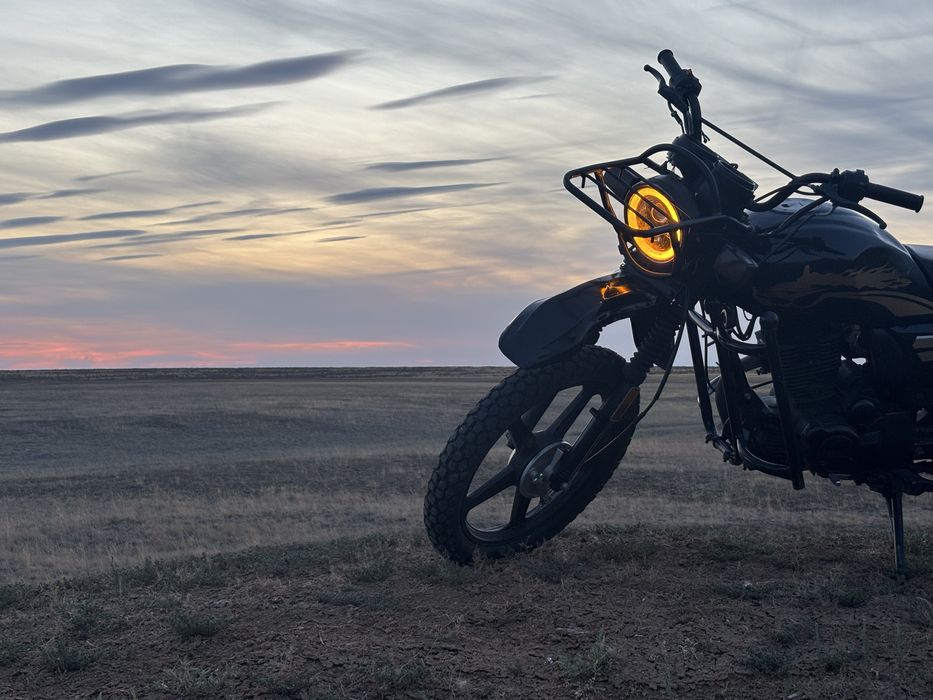 Мотоцикл GSX 150 20Z4