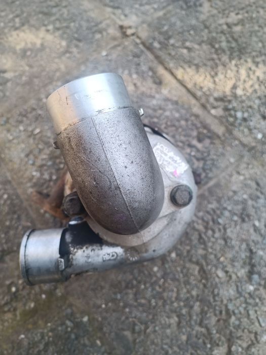 Турбо за Toyota corolla verso 2.2 d-cat