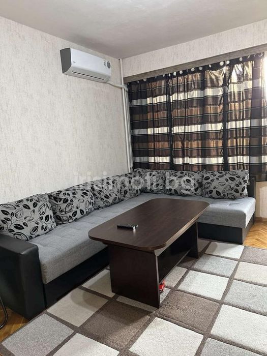 Продава тристаен, €216000, 77кв.м. в Разсадника