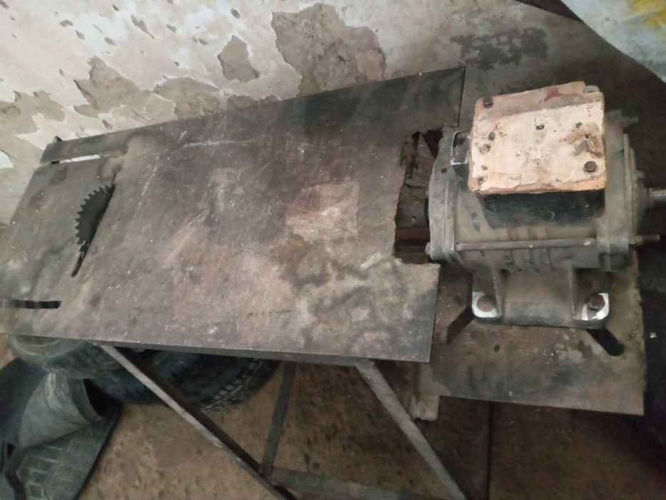 Продам церкулярку срочно