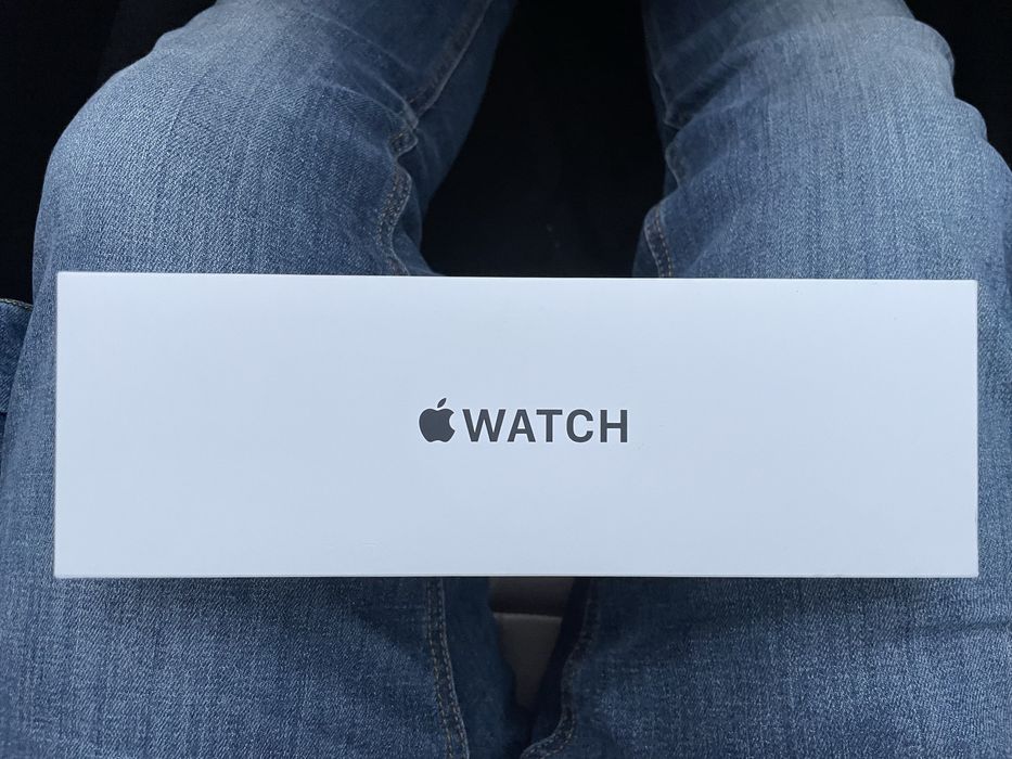 Apple watch SE ( gen 2 ) 40 mm Starlight Al star SB s/m GPS