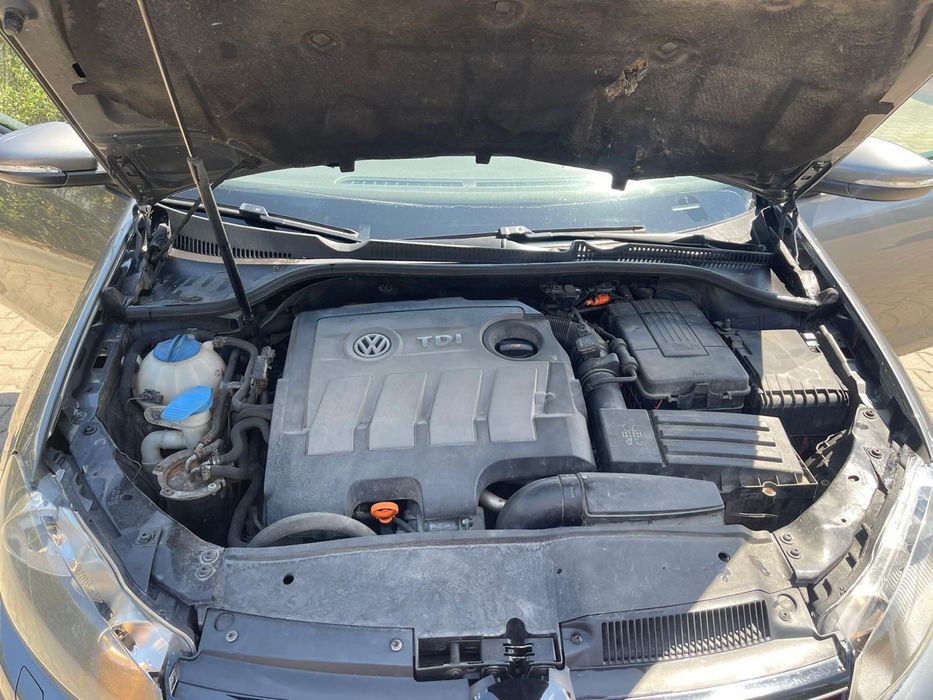 Vând VW GOLF 6 2012
