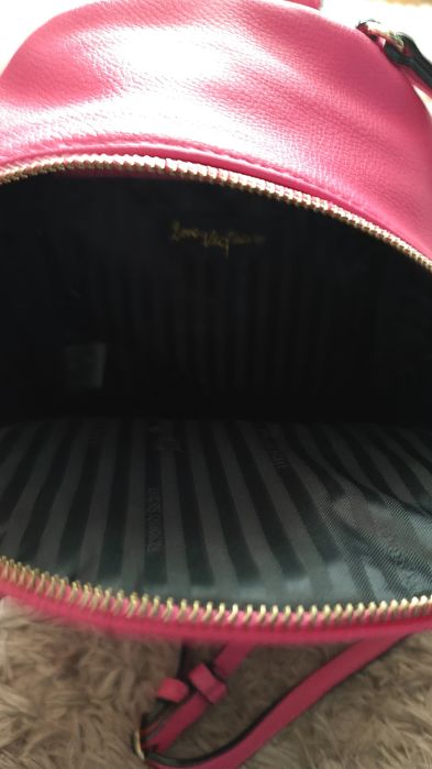 Vând ghiozdan Victoria's Secret