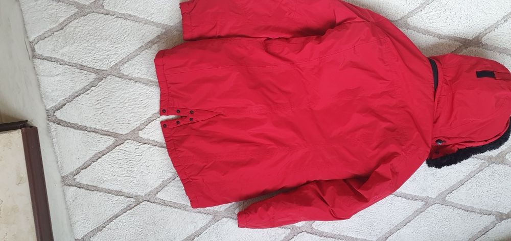 Оригинално туристическо дамско яке Wallensteyn