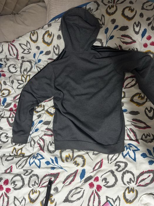 Hanorac Adidas Marimea L