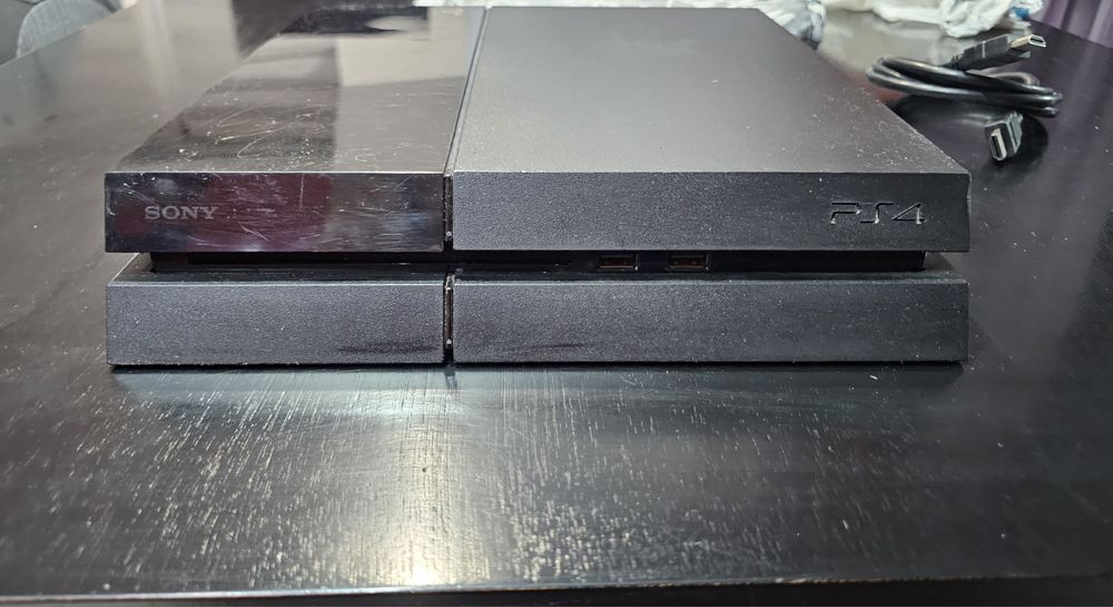 PS4 FAT за ремонт или части