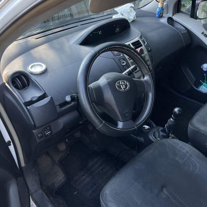 Toyota Yaris 2009
