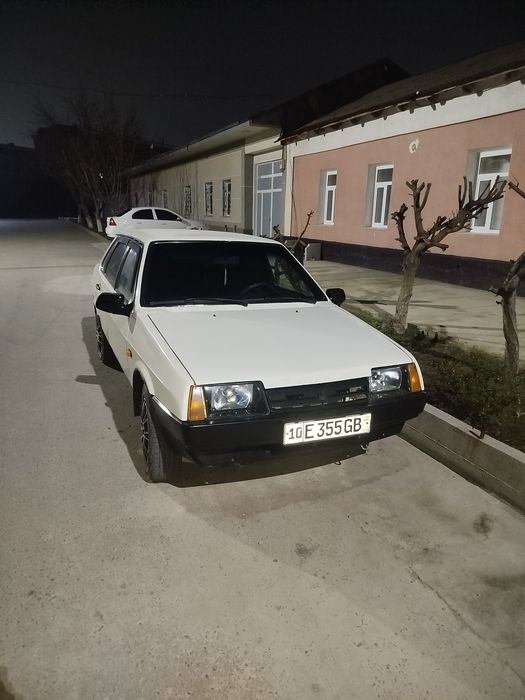 Ваз 21099 Сотилади