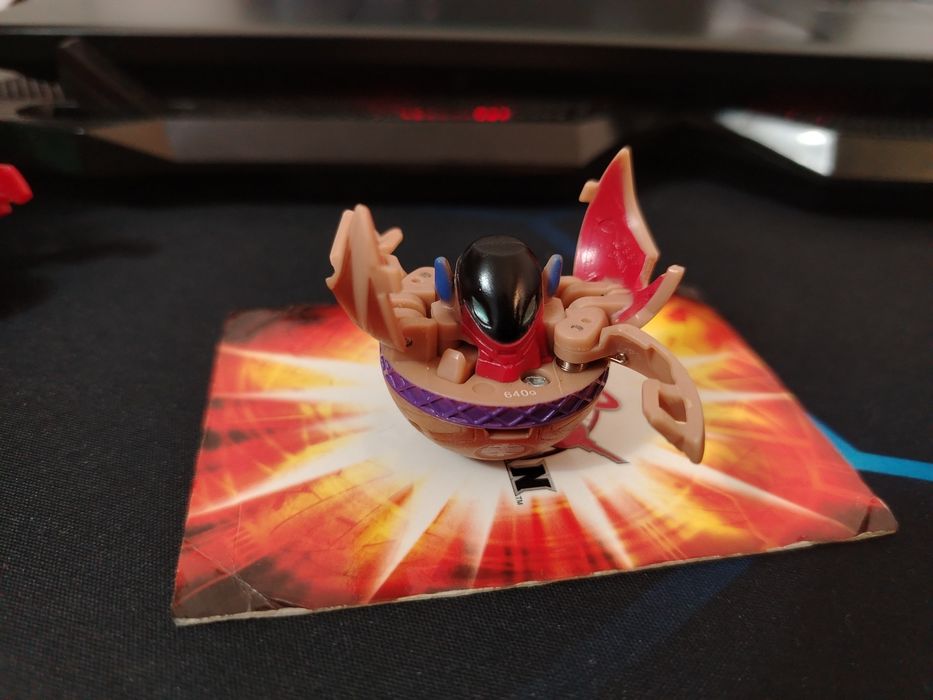 Lot 1 figurine bakugan