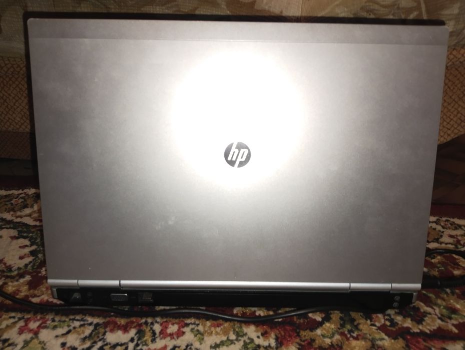 Продам ноутбук с ссд