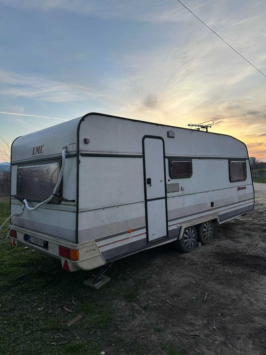 Каравана MUNSTERLAND( MLC) РЕГИСТРИРАНА, 4 спални места, климатик