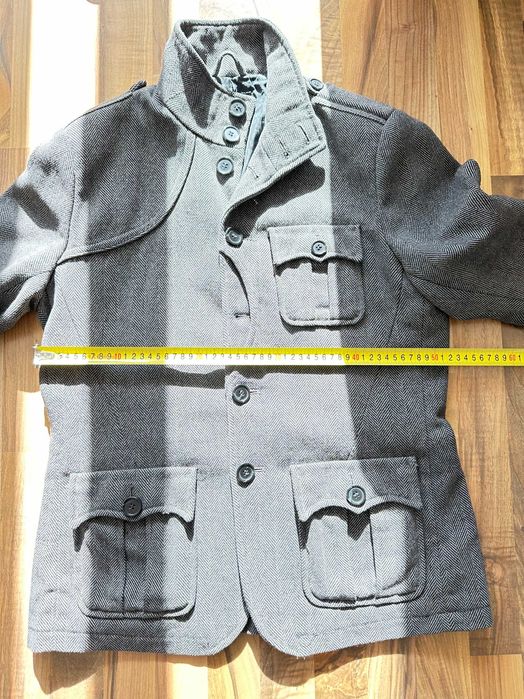 palton scurt H&M, 51% lana. marime EUR 50, gri inchis