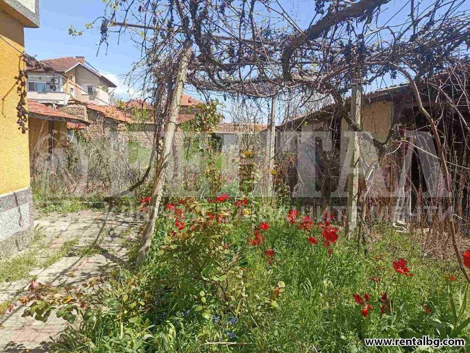 Продава се Къща в Брезово - 150 кв.м за 238 €/кв.м - Снимка #4