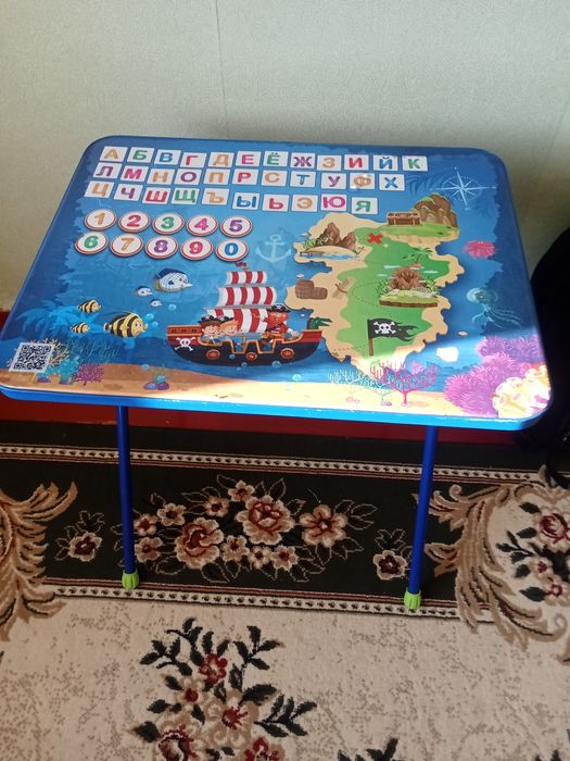 Детский парта для ребёнка