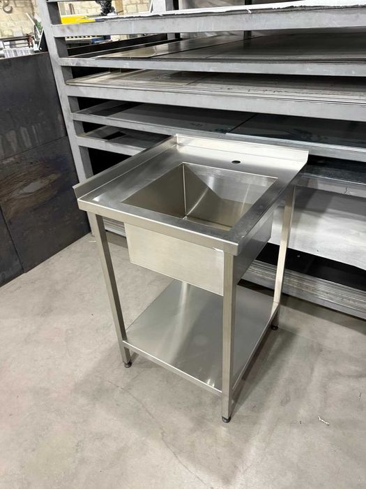 Mobilier Inox profesional. Producator. Diferite dimensiuni.
