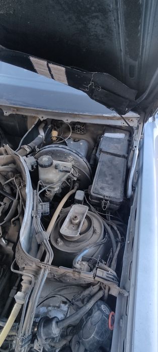 В разборе мерс W124