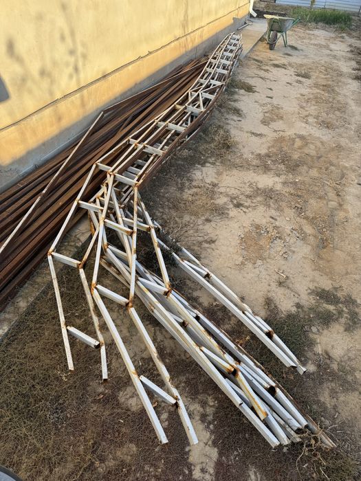 Темир навестен тускен