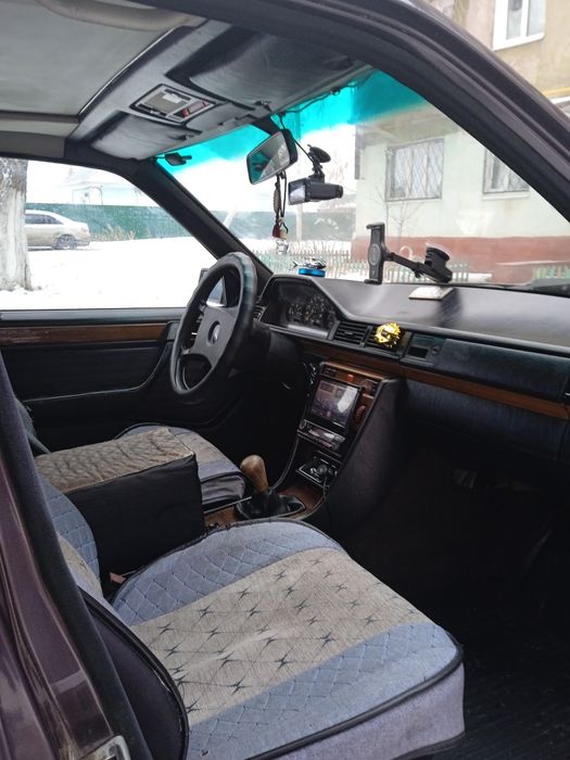 Продаю Машину Мерседес Daimler Chrysler