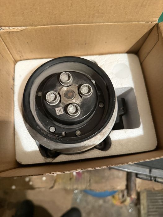 Водна помпа vw  1.4 tsi   1.4 ecofuel