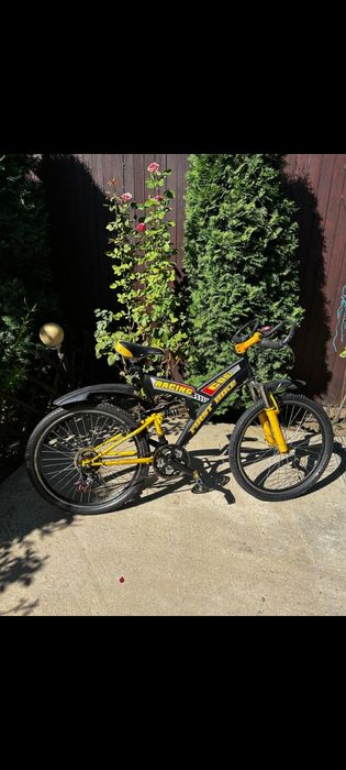 Vând bicicleta First Bike