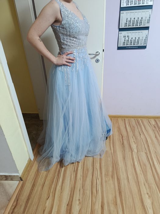 Бална рокля бебешко синьо нова