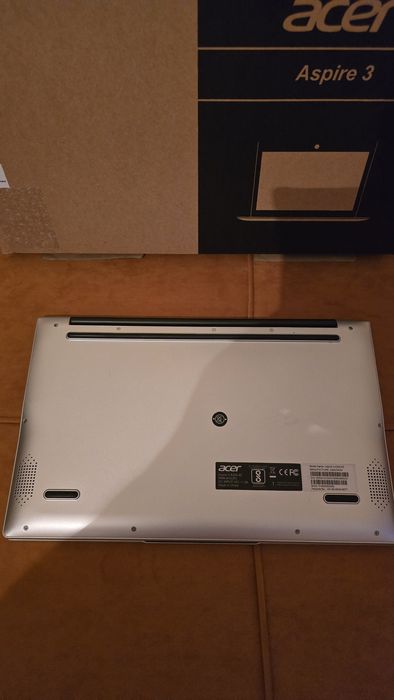 Новый ноутбук асер.