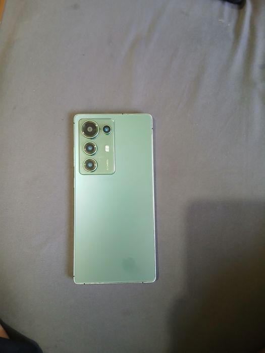 Telefon  s25 ultra