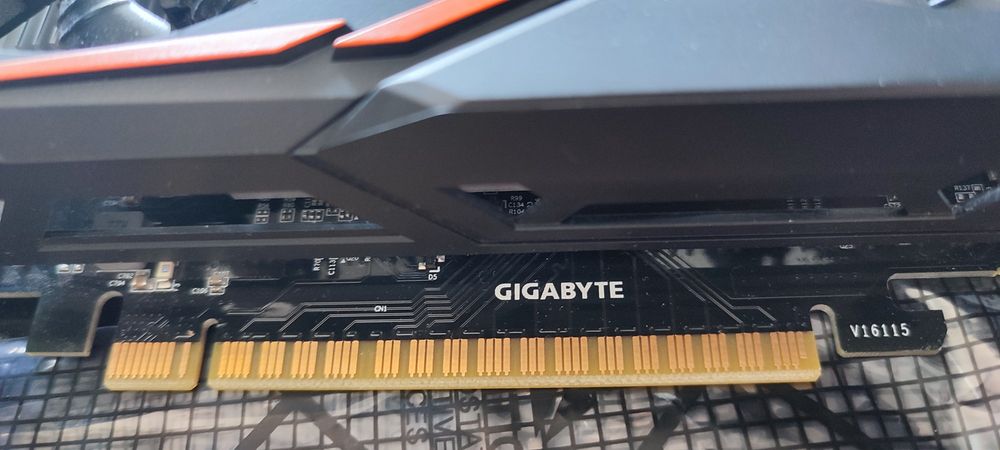 Placa video Gigabyte  GTX 1050 OC, 2GB