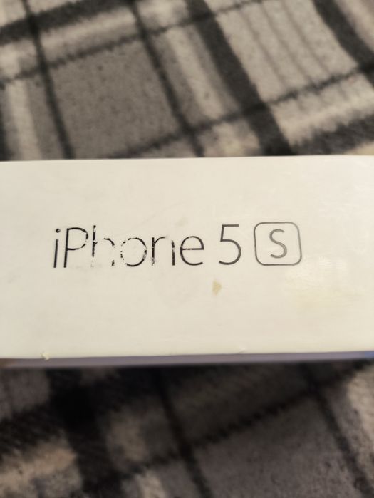 Телефон айфон 5с