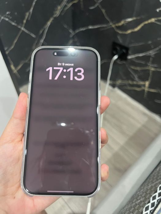 Продам 17 айфон,хорошое состояние