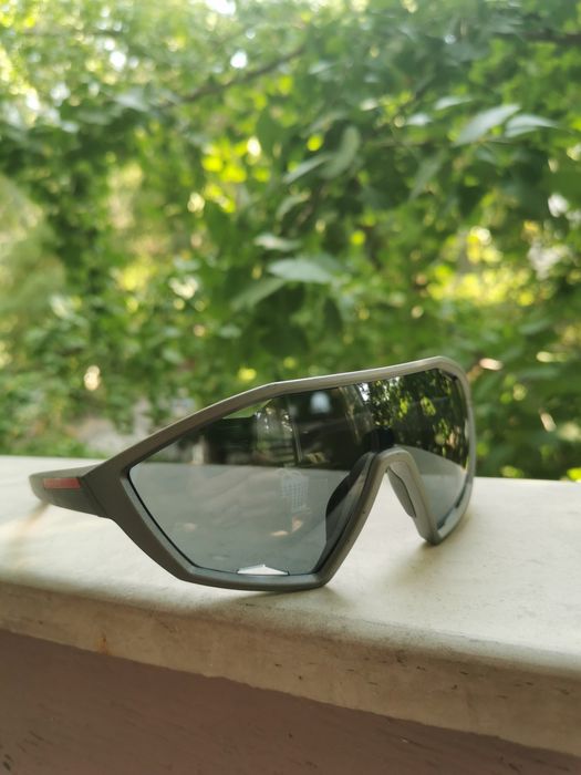 100%Оригинални слънчеви очила Prada Linea Rossa PS10US  (прада) SPS10