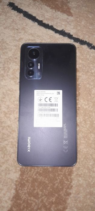 Продам телефон смартфон