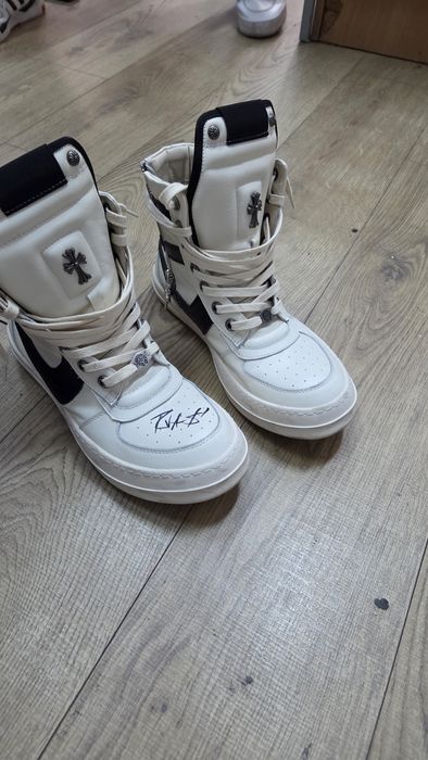 rick dunks semnate de rava