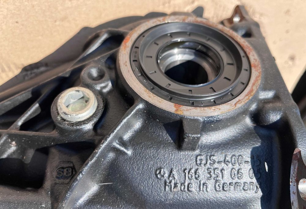 Diferential spate Mercedes  A1663510605  W166 X166 W463
