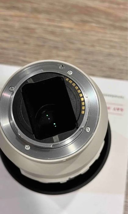 Продам объектив Sony fe 70-200 f4.0 oss