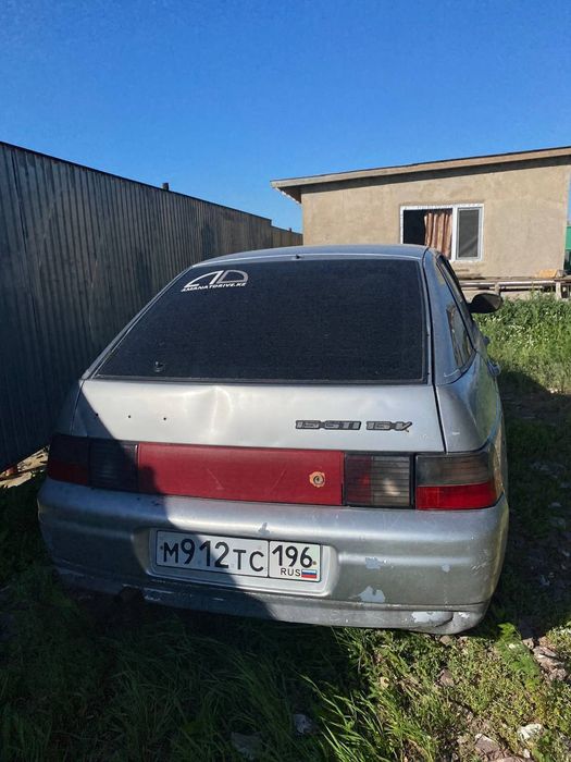 Продаю машина на запчасти 80000