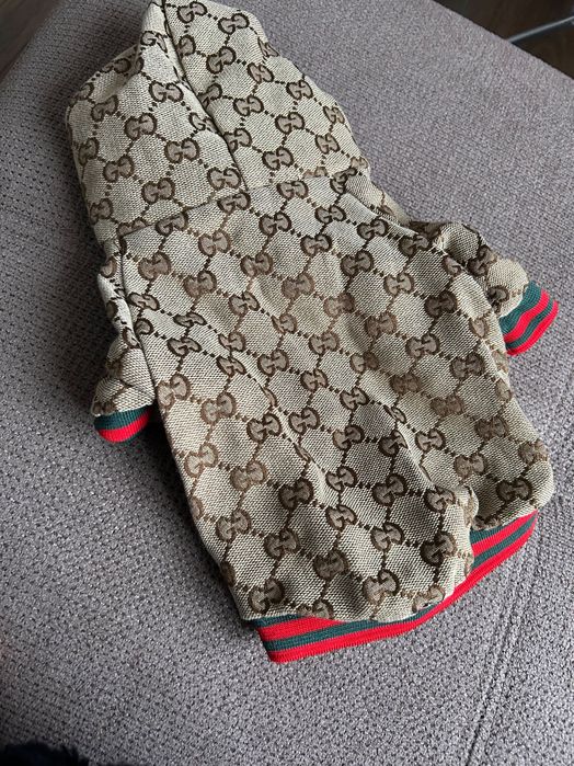 нагръдник/дрешка за куче