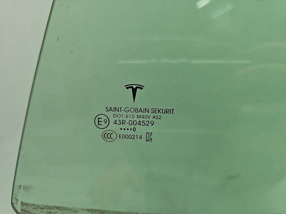 Geam usa stanga spate TESLA Model 3 [Fabr 2020-2025] OEM